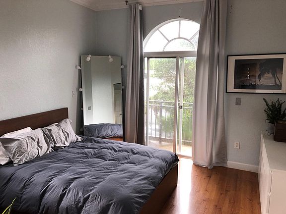 4th image of 2850 Coconut Ave APT 10