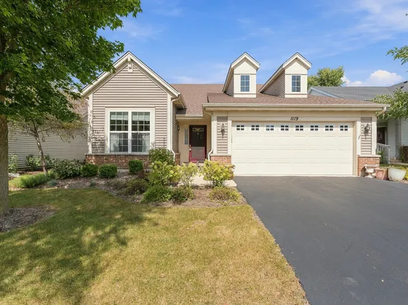1119 Heathrow Ln, Aurora, IL 60502