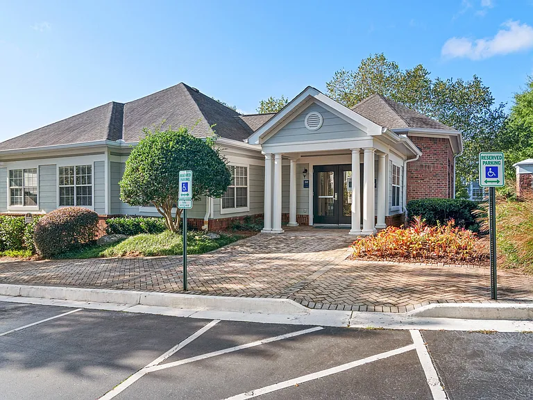 Welcoming Leasing Office