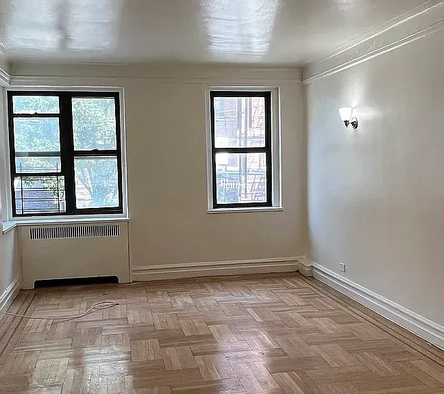 3013 Valentine Ave #1C — Photo 1