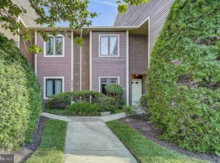 9121 Ayrdalecrescent St UNIT 36A, Philadelphia, PA 19128