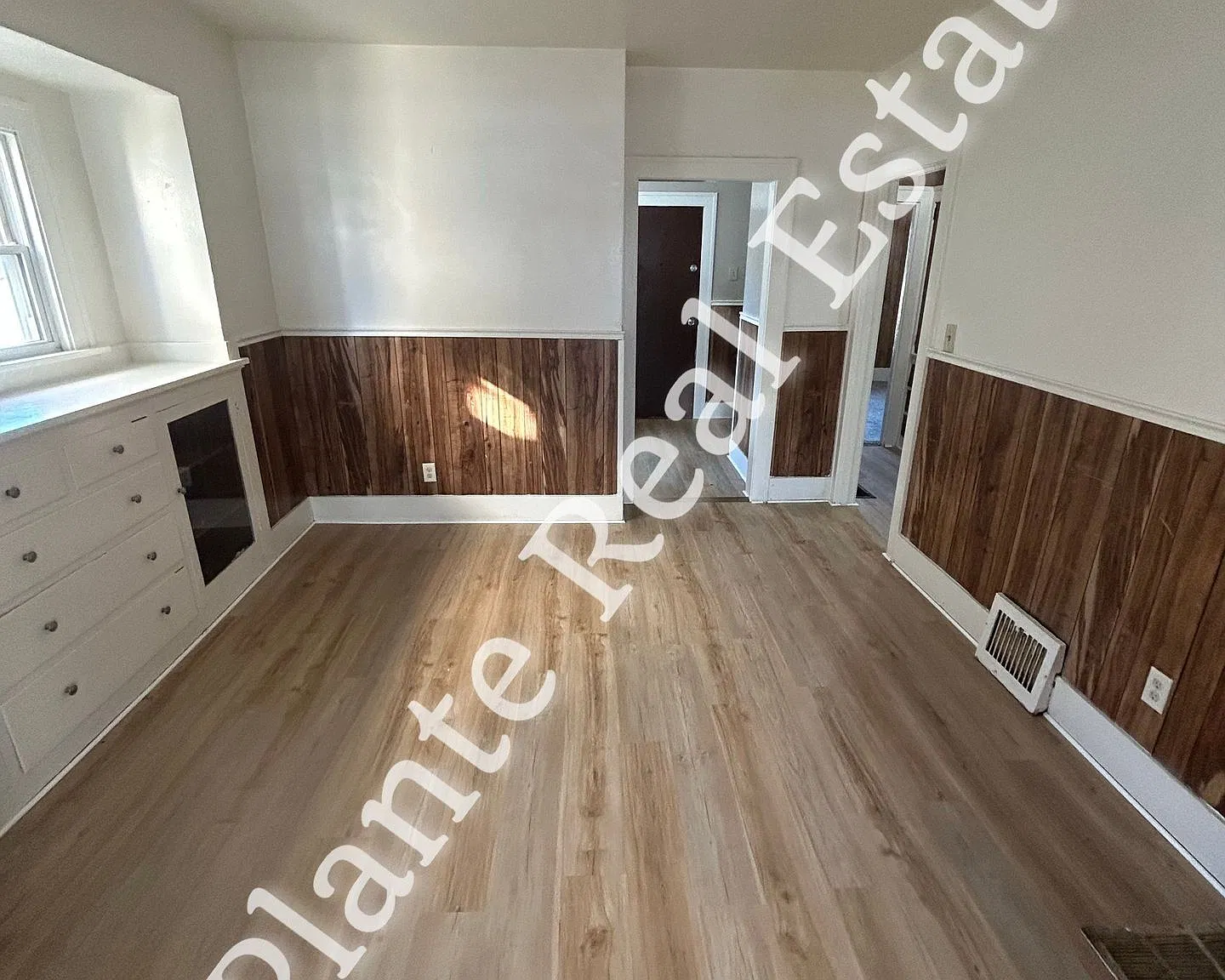 1738 Milburn Avenue — Photo 1