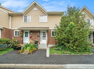144 D Valley Stream Dr, Ottawa, ON K2H 9C6