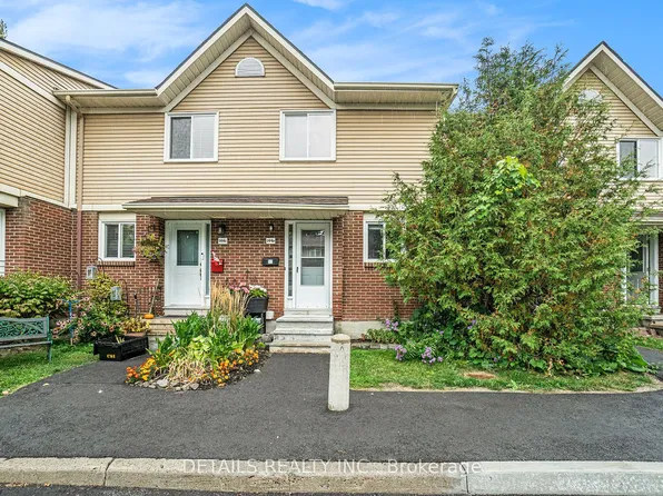 144 D Valley Stream Dr, Ottawa, ON K2H 9C6