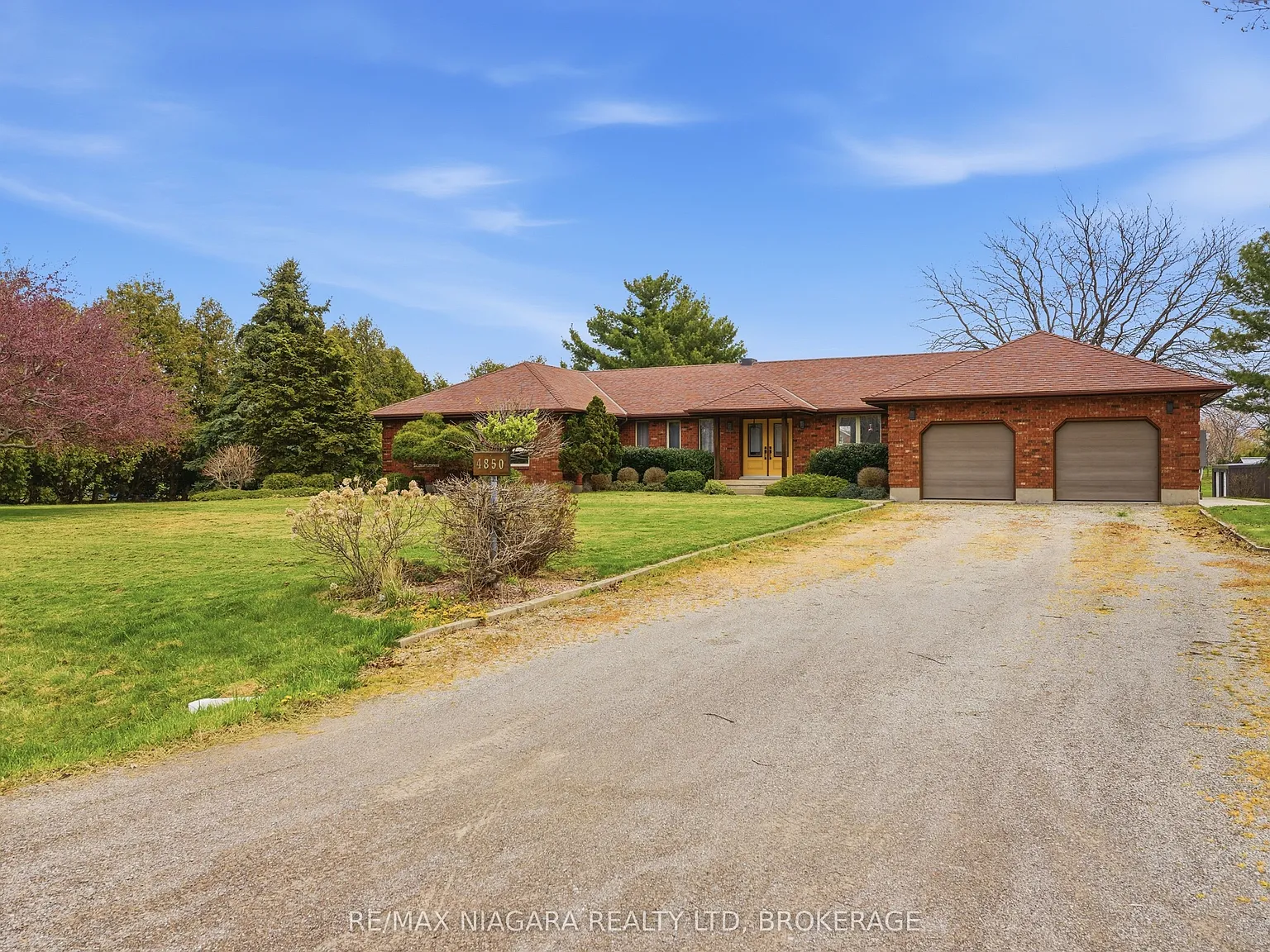 3 bed, $3,500 — Photo 3