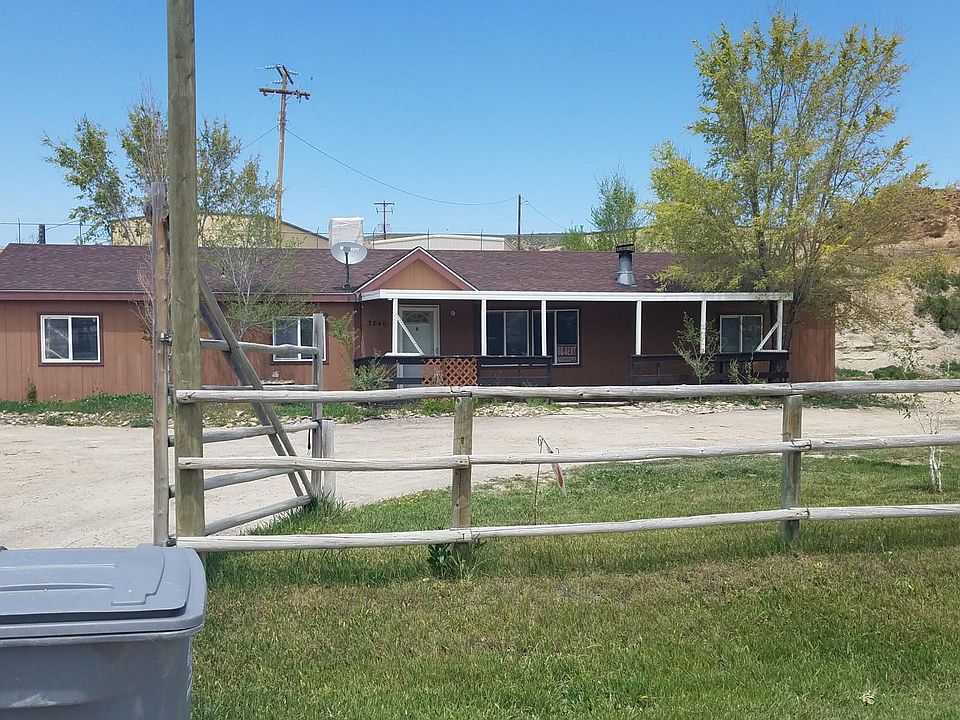 1st image of 3840 Sage Ln