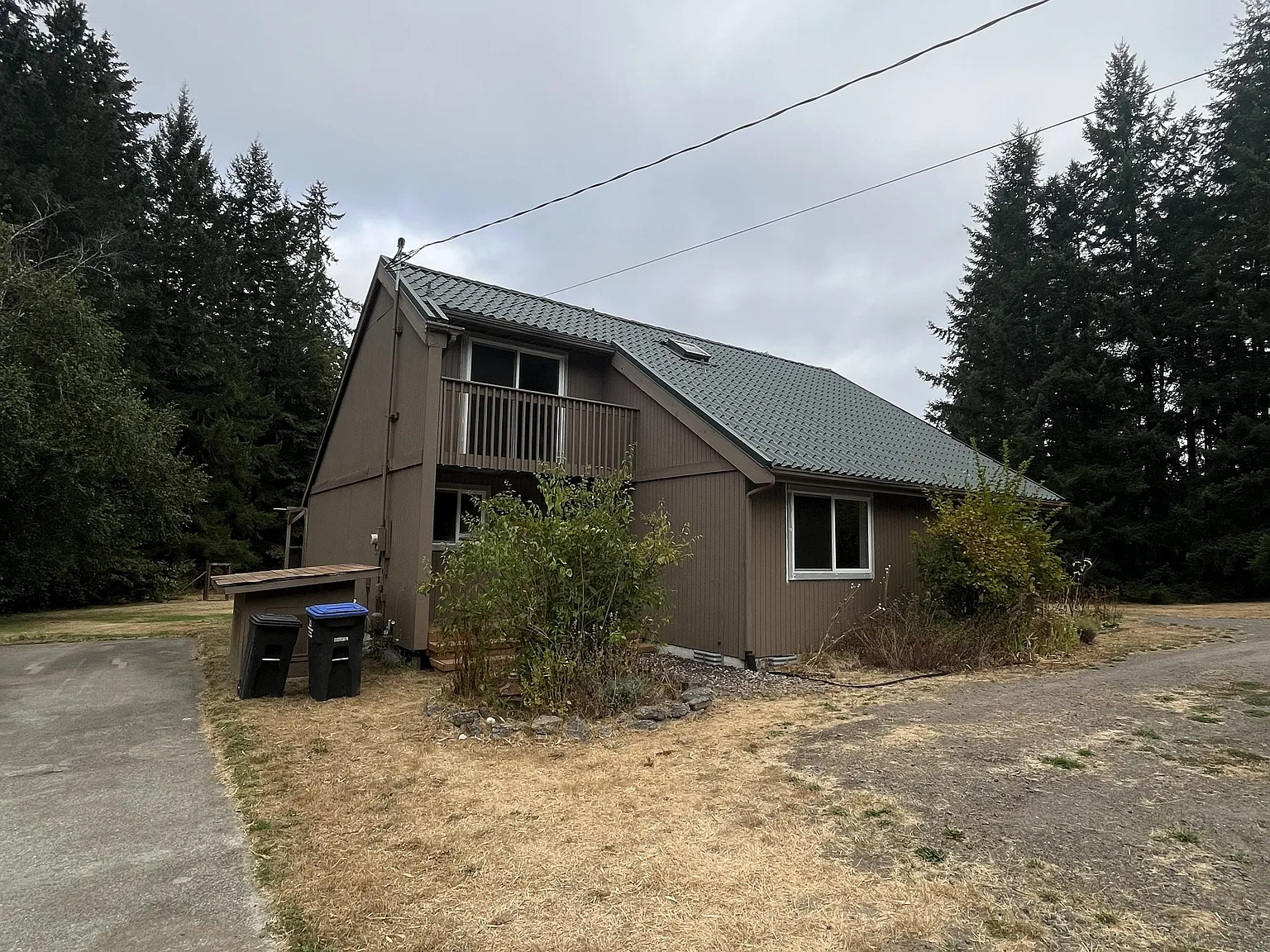 3 bed, 1580 sqft, $3,300 — Photo 2