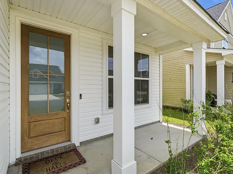 8646 Windsor Hill Blvd — Photo 3