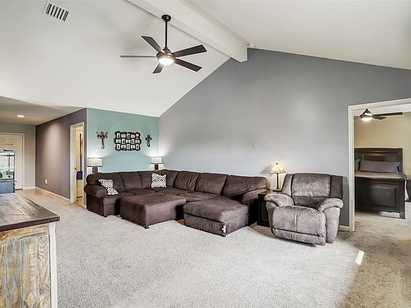 3rd image of 421 Turquoise Trade Dr