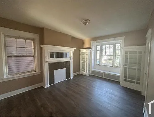 5 bed, 1547 sqft, $2,200 — Photo 3