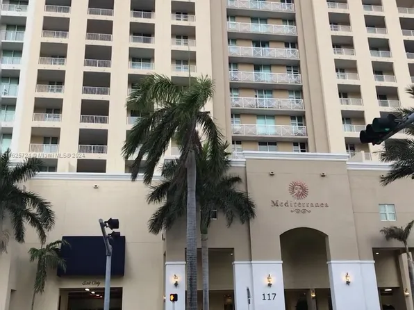 117 NW 42nd Ave APT 908, Miami, FL 33126