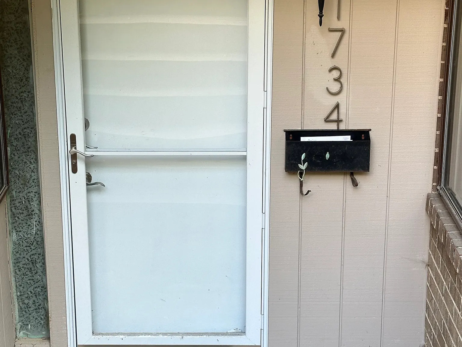 2 bed, 1073 sqft, $2,400 — Photo 2
