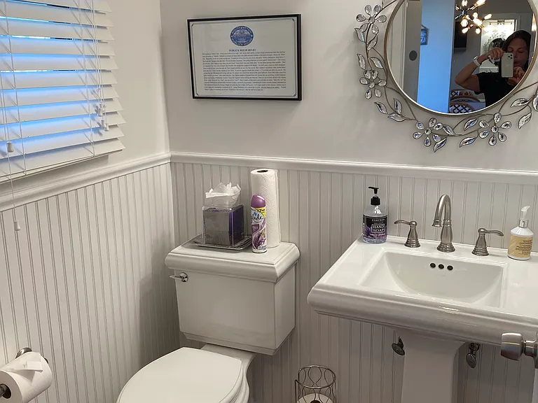 50 Hubbard Ln #10 — Photo 18