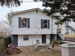 206 Henson Ave, South Charleston, WV
