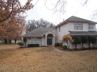 112 Deer Creek Rd, Edmond, OK 73012