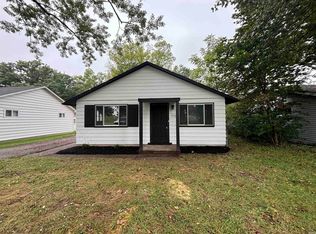 1116 Hartzell Rd, New Haven, IN 46774