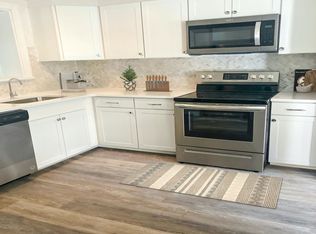 3010 Joshua Rd, Lafayette Hill, PA 19444