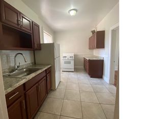 1589 Fairfield Ave APT 2, Bridgeport, CT 06605