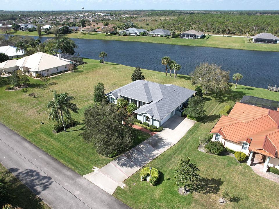1568 Eagles Cir, Sebastian, FL 32958 Zillow