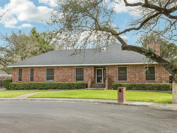 10134 Jandre Pl, San Antonio, TX 78213