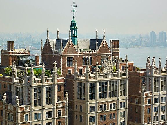 2nd image of 5 Tudor City Pl APT 1610