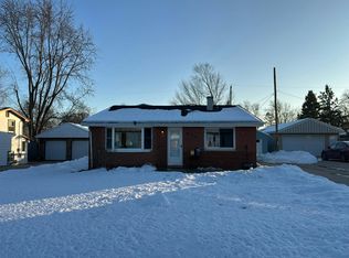 4123 122nd St, Pleasant Prairie, WI 53158