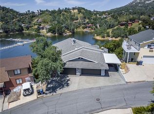 8213 Bass Point Rd, Bradley, CA 93426