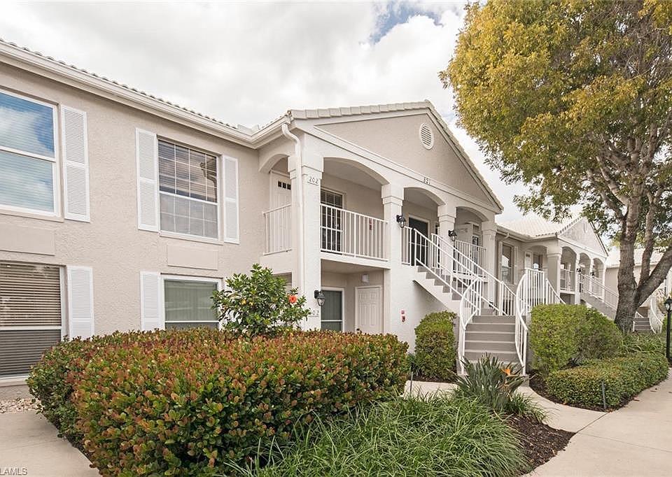 1st image of 821 Gulf Pavilion Dr #202