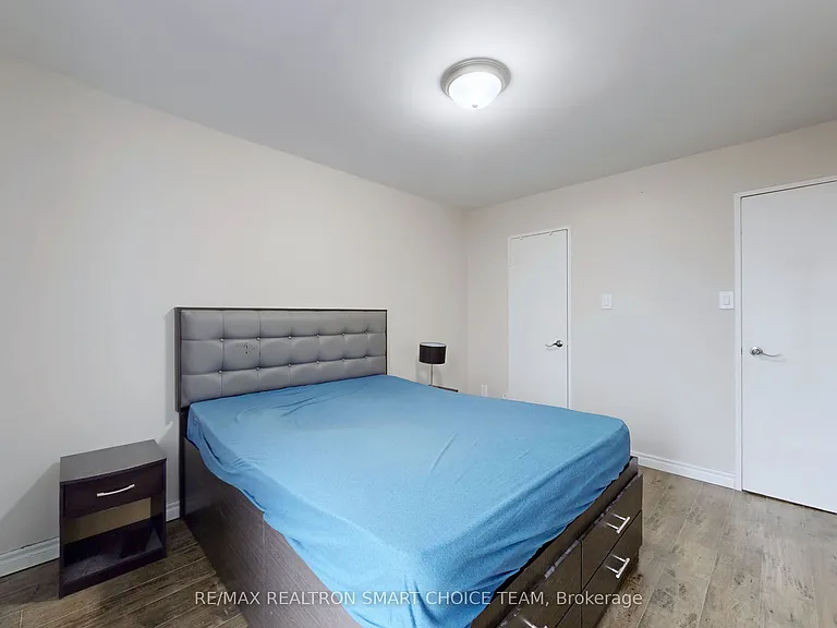 895 Kennedy Rd #505 — Photo 23