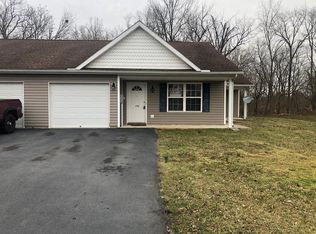 100 Bluestone Ct, Martinsburg, WV 25401