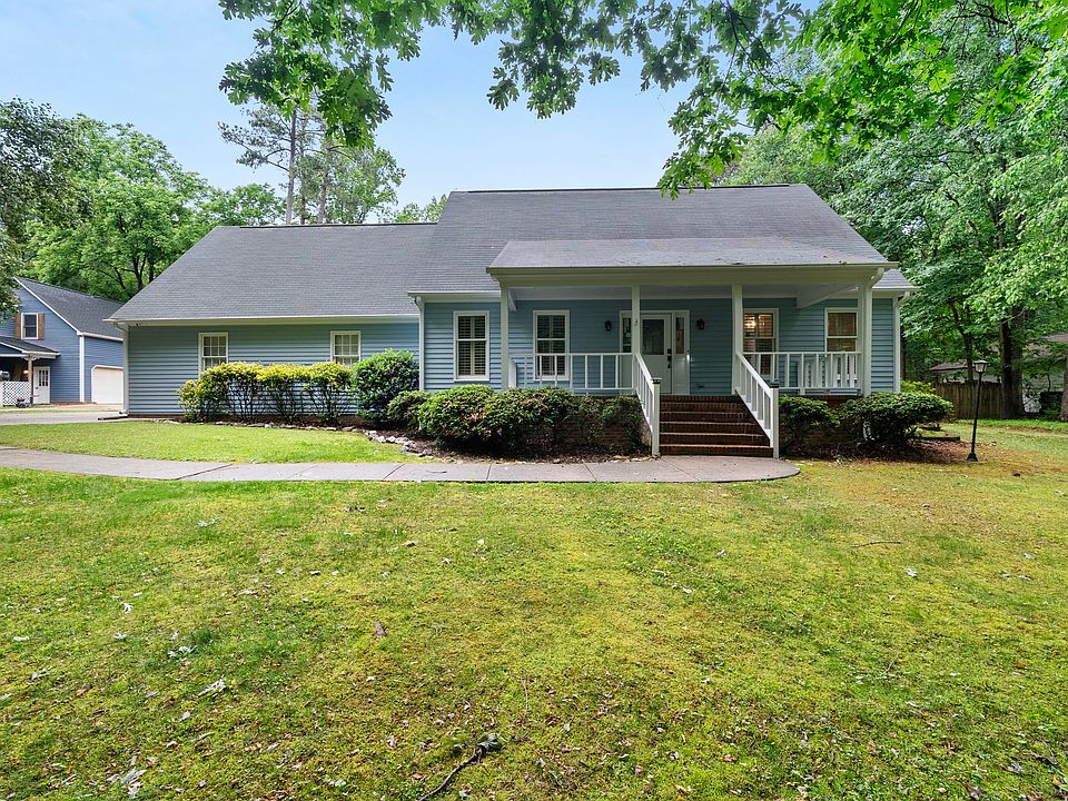 1st image of 108 Fawn Dr