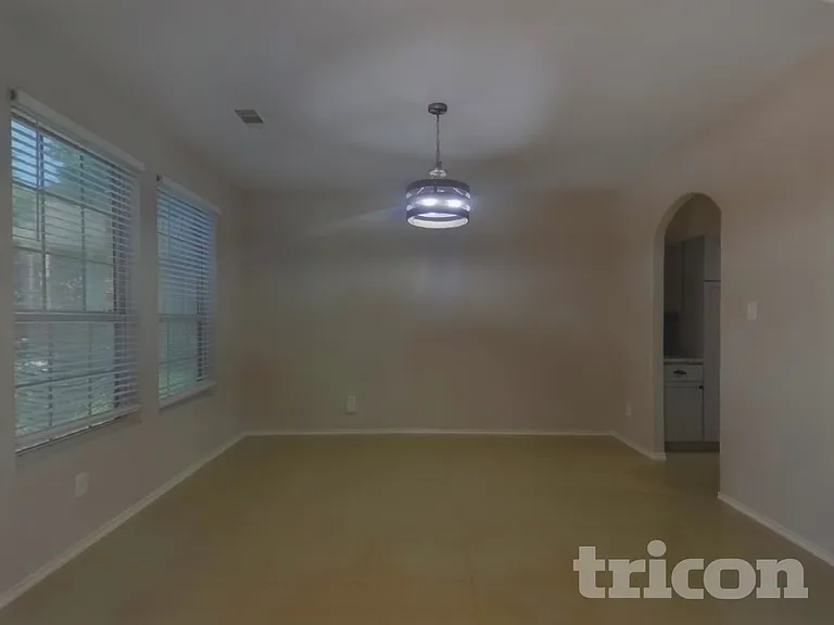 11430 Ryan Ct — Photo 3