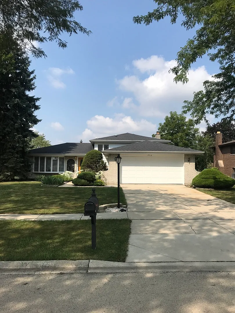 7712 Cherry Tree Ln photo 1