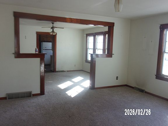 5th image of 202 N Harrison St