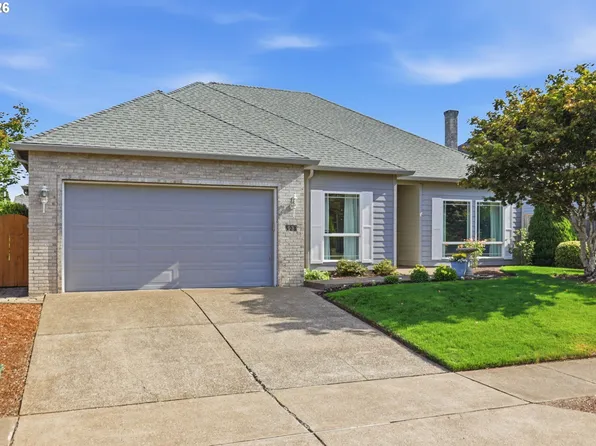 523 NE Lenox St, Hillsboro, OR 97124