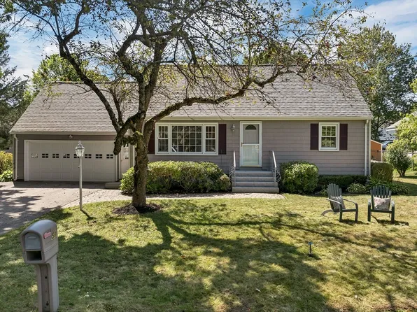 58 Pinedale Ave, Haverhill, MA 01830