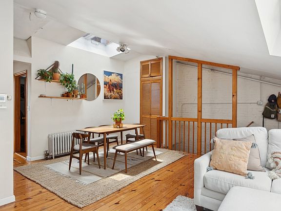 2nd image of 67 Willow St APT 5