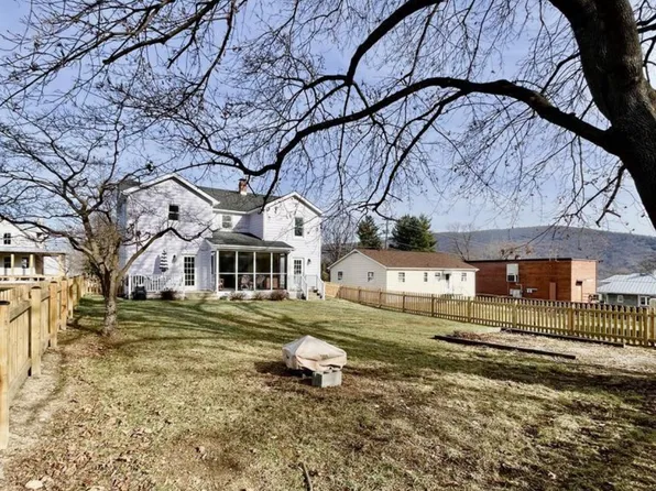 (undisclosed Address), Harpers Ferry, WV 25425