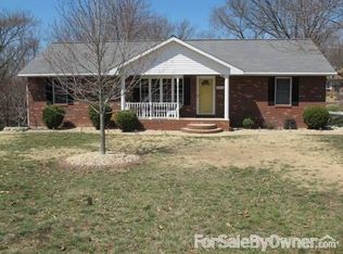 5312 Seminary Rd, Alton, IL 62002