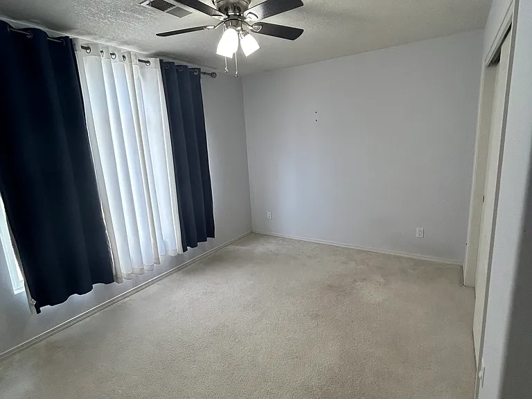 4436 Snow Heights Cir SE — Photo 5