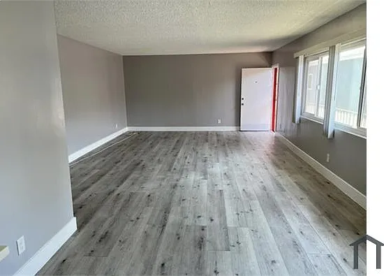 2 bed, 1500 sqft, $3,000 — Photo 3