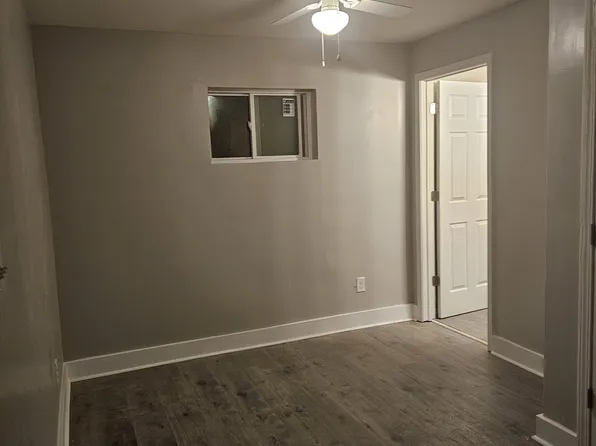 855 S 26th St #1, Louisville, KY 40211