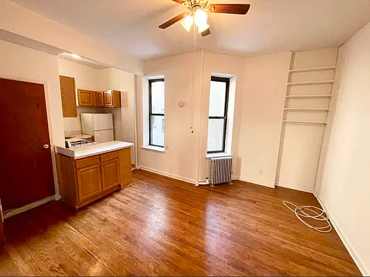 Rented by Century 21 Premier  | media 1