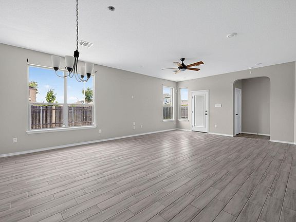 5th image of 282 Lena Ln