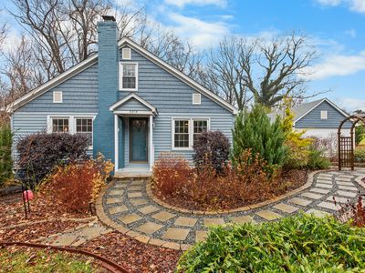 3815 Shattalon Dr, Winston Salem, NC, 27106