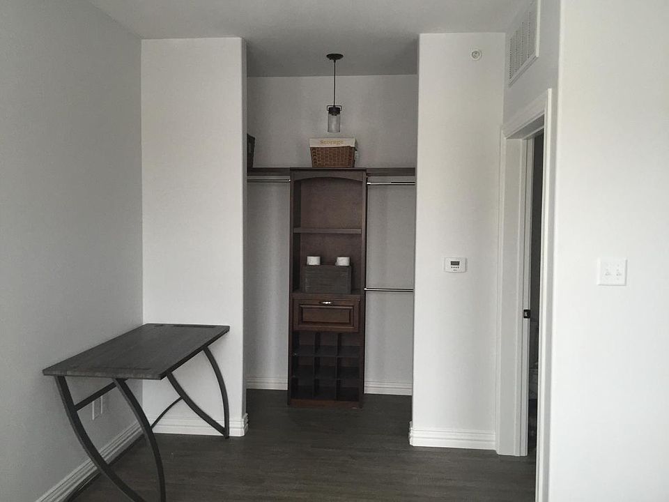Custom closet storage