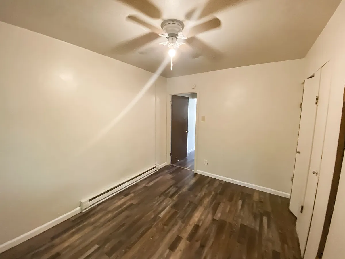 Building Photo - 5740 Cabanne Ave