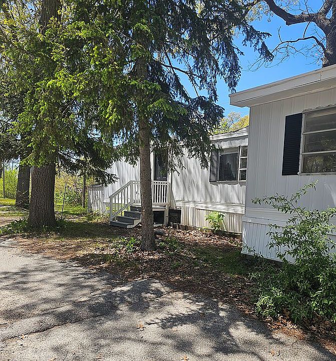 1st image of 3290 S Getty St Trailer 53
