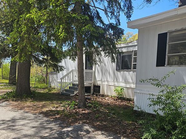 3290 S Getty St Trailer 53