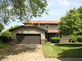1042 Gustin Ave, Bowling Green, OH 43402